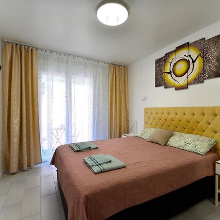 Apartamento Garbinet อาลิกันเต ภายนอก รูปภาพ